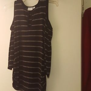 Black and silver top